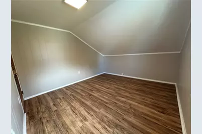 11 Ivy Street, West Warwick, RI 02893 - Photo 17