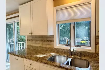 32 W Castle Way #A, Charlestown, RI 02813 - Photo 9