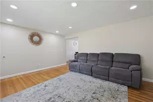849 Roger Williams Ave, East Providence, RI 02916 - Photo 13
