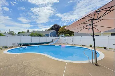 849 Roger Williams Avenue, East Providence, RI 02916 - Photo 35
