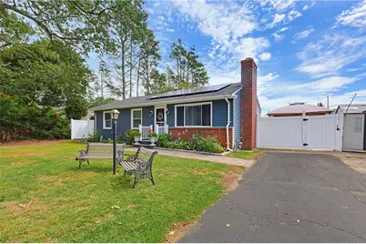 849 Roger Williams Avenue, East Providence, RI 02916 - Photo 31