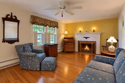 81 Park View Avenue, Warwick, RI 02888 - Photo 5
