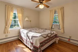 81 Park View Ave, Warwick, RI 02888 - Photo 17