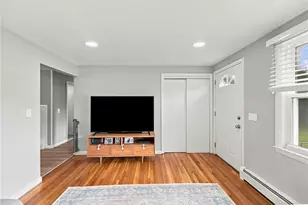 14 Audrey Ct, Coventry, RI 02816 - Photo 5