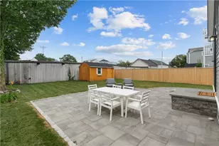 34 E Bowery St, Newport, RI 02840 - Photo 29