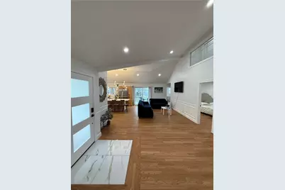 535 Hancock Street, Tiverton, RI 02878 - Photo 9