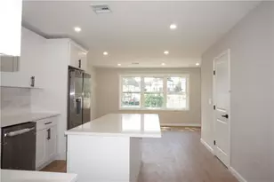 95 Sunset Ave, Providence, RI 02909 - Photo 35