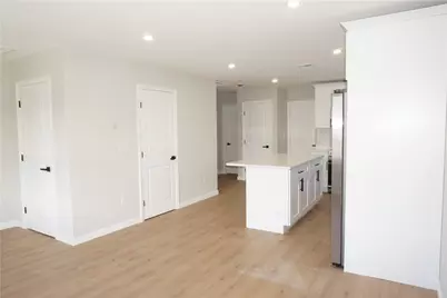 95 Sunset Avenue, Providence, RI 02909 - Photo 31