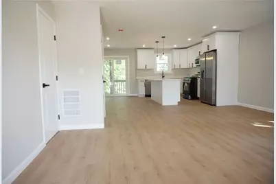 95 Sunset Avenue, Providence, RI 02909 - Photo 5