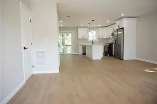 95 Sunset Ave, Providence, RI 02909 - Photo 5