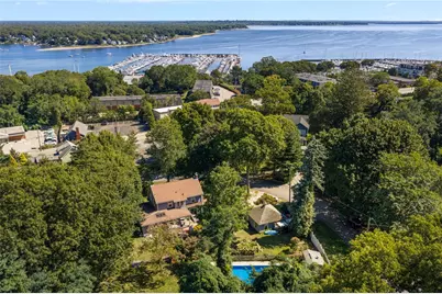 29 Valentine Circle, Warwick, RI 02886 - Photo 5