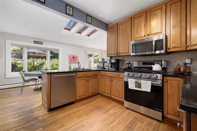 29 Valentine Circle, Warwick, RI 02886 - Photo 15