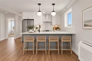 36 Evarts St, Newport, RI 02840 - Photo 5