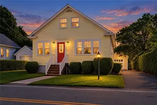 520 Middle Hwy, Barrington, RI 02806 - Photo 1