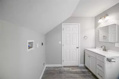 677 Cass Avenue, Woonsocket, RI 02895 - Photo 23