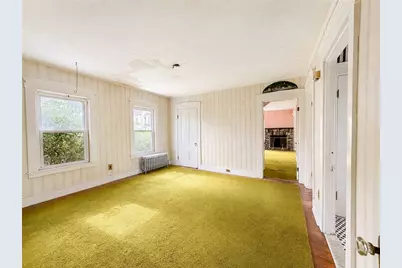 39 Illinois Street, Central Falls, RI 02863 - Photo 29