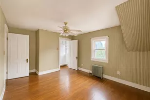 39 Illinois St, Central Falls, RI 02863 - Photo 11