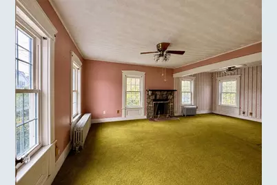 39 Illinois Street, Central Falls, RI 02863 - Photo 21