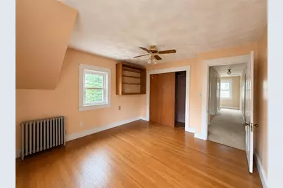 39 Illinois Street, Central Falls, RI 02863 - Photo 9