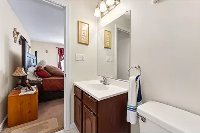15 Metacomet Avenue, East Providence, RI 02916 - Photo 33