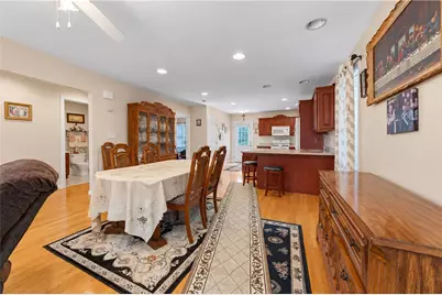 15 Metacomet Avenue, East Providence, RI 02916 - Photo 17