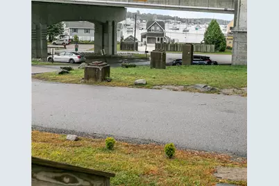 190 Railroad Avenue, Portsmouth, RI 02871 - Photo 27