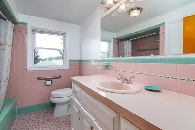 14 Gray Street, North Providence, RI 02904 - Photo 15