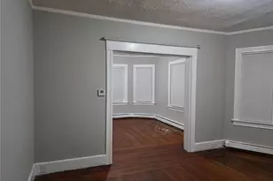 108 Lenox Ave, Providence, RI 02907 - Photo 7