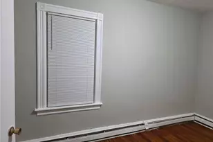 108 Lenox Ave, Providence, RI 02907 - Photo 17