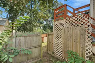 29 Stillwater Ave, Providence, RI 02908 - Photo 39