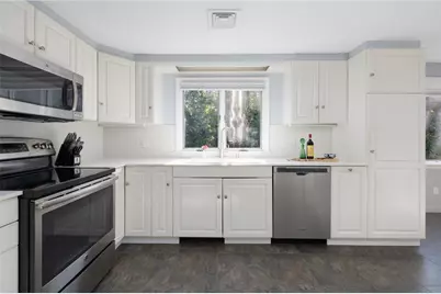 251 Succotash Road, South Kingstown, RI 02879 - Photo 7