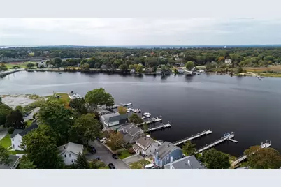 11 Riverview Drive, Barrington, RI 02806 - Photo 3
