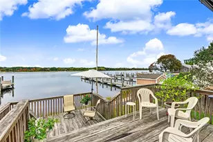 11 Riverview Dr, Barrington, RI 02806 - Photo 9