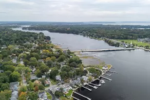 11 Riverview Dr, Barrington, RI 02806 - Photo 45