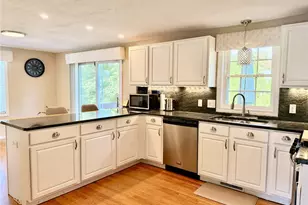 3 Camp St, Cumberland, RI 02864 - Photo 11