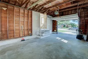 40 Brimfield Rd, Cranston, RI 02920 - Photo 33