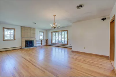 40 Brimfield Road, Cranston, RI 02920 - Photo 11