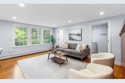 7 Terrace Drive, Barrington, RI 02806 - Photo 5