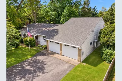 14 Plymouth Drive, Barrington, RI 02806 - Photo 5