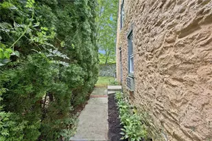 25 Stillwater Rd, Smithfield, RI 02917 - Photo 23