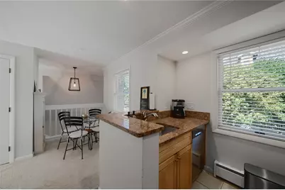 364 Bellevue Avenue #D6, Newport, RI 02840 - Photo 9
