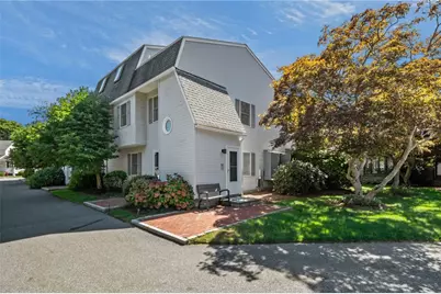 364 Bellevue Avenue #D6, Newport, RI 02840 - Photo 1