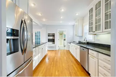 62 Roseneath Avenue, Newport, RI 02840 - Photo 5