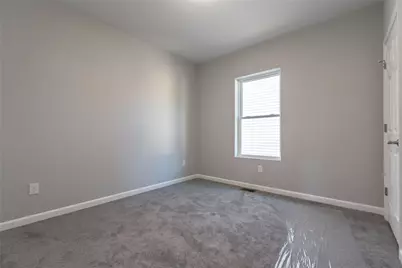 184 Avenue C #-1, Woonsocket, RI 02895 - Photo 7