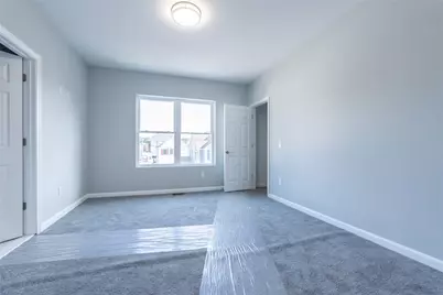 184 Avenue C #-1, Woonsocket, RI 02895 - Photo 9