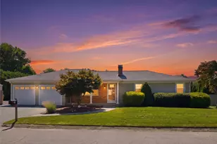 43 Bayview Dr, West Warwick, RI 02893 - Photo 1