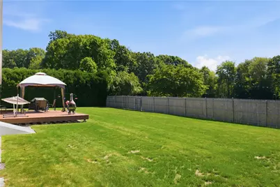 43 Bayview Drive, West Warwick, RI 02893 - Photo 15