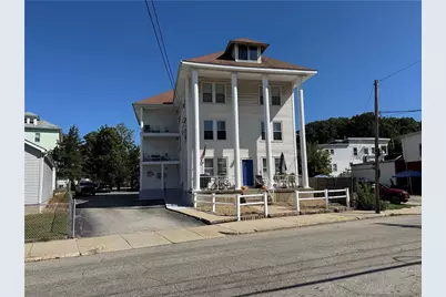 690 Elm Street Street #2R, Woonsocket, RI 02895 - Photo 11