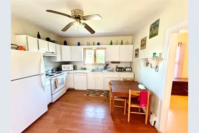 63 Bowery Street #2, Newport, RI 02840 - Photo 3