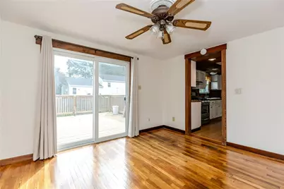 92 Hawksley Avenue, Warwick, RI 02889 - Photo 5